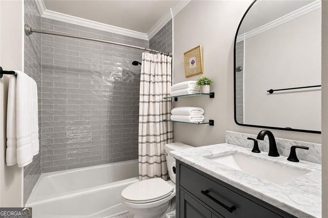 180 Burnett Way, Alpharetta, GA 30009