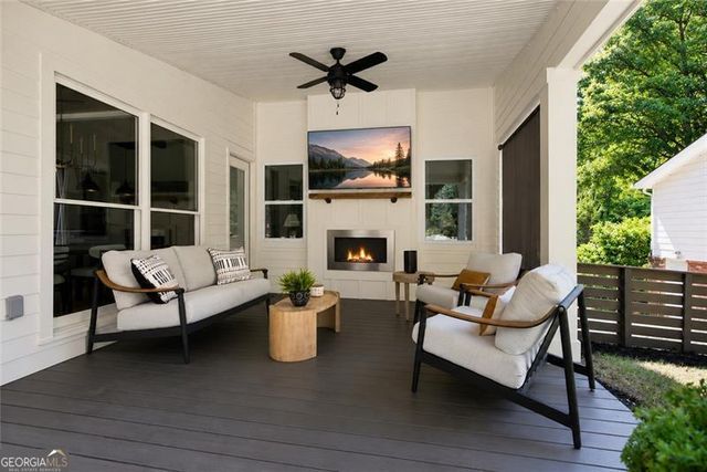 180 Burnett Way, Alpharetta, GA 30009