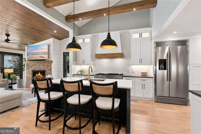 180 Burnett Way, Alpharetta, GA 30009