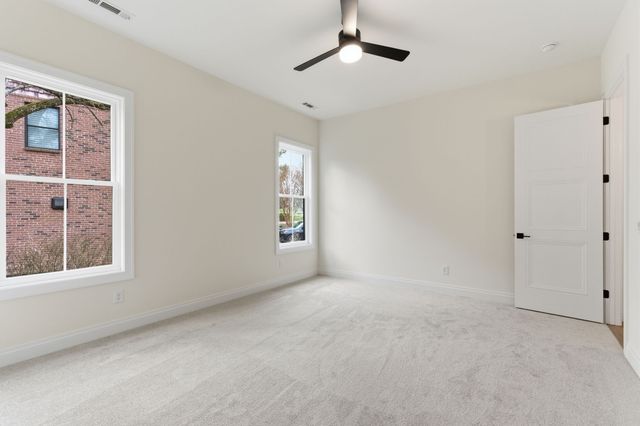 1107 Lipscomb Dr, Nashville, TN 37204