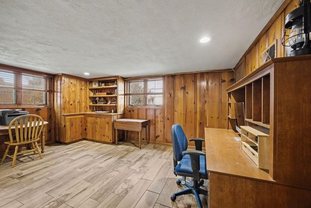 783 Rebecca Drive, Lexington, KY 40502