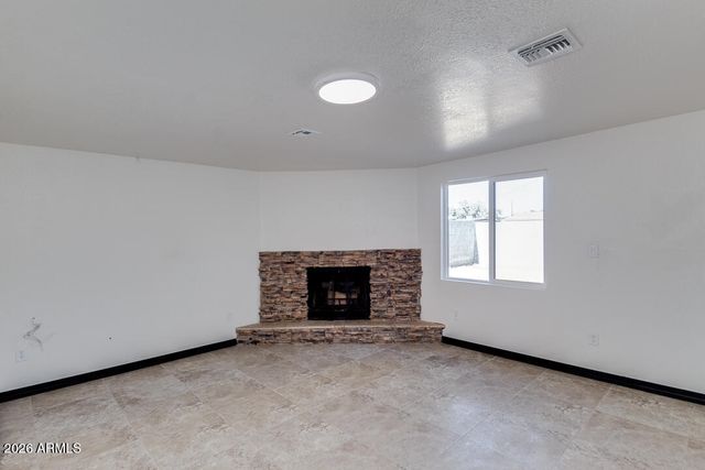 1320 W 6th Street, Tempe, AZ 85281