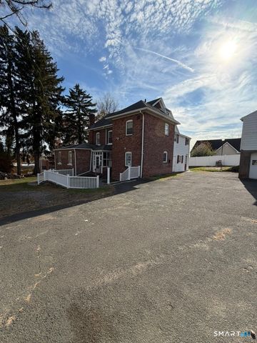 2964 State Street, Hamden, CT 06517