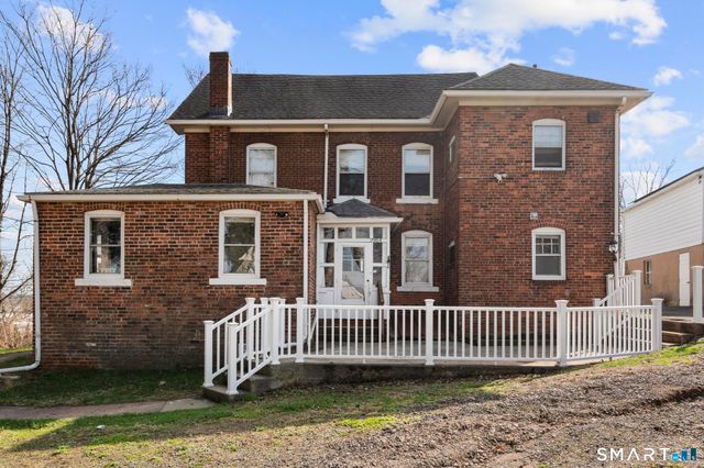 2964 State Street, Hamden, CT 06517
