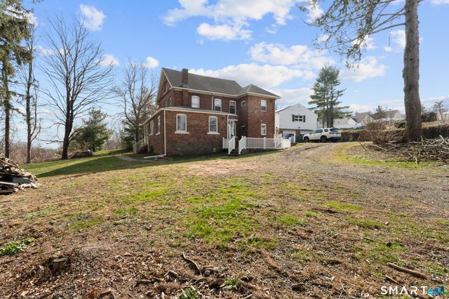 2964 State Street, Hamden, CT 06517