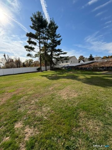 2964 State Street, Hamden, CT 06517