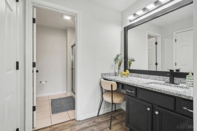 5696 Bridgetown Road, Green Twp, OH 45248