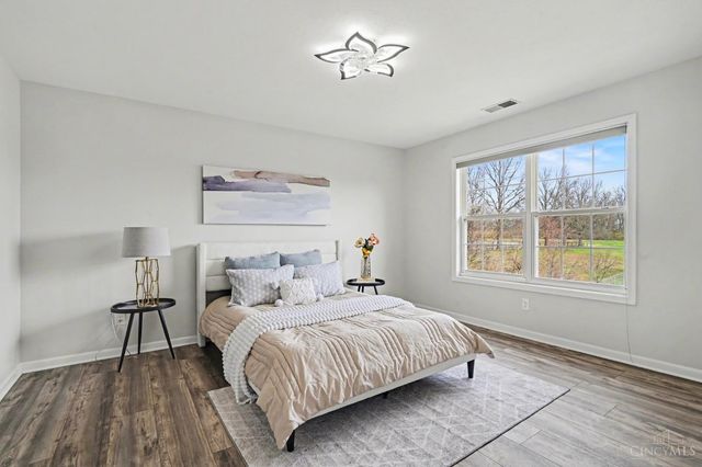 5696 Bridgetown Road, Green Twp, OH 45248