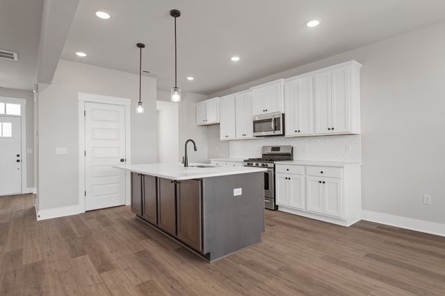 4209 Burton Drive, White House, TN 37188