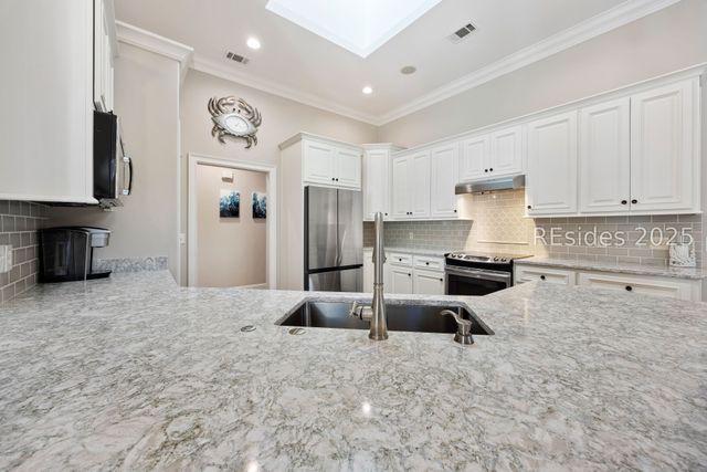 37 Haul Away, Hilton Head Island, SC 29928