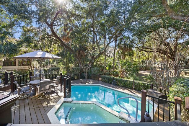 37 Haul Away, Hilton Head Island, SC 29928