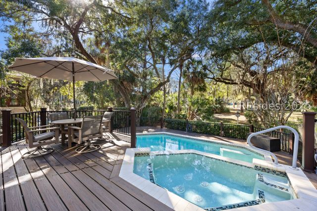 37 Haul Away, Hilton Head Island, SC 29928