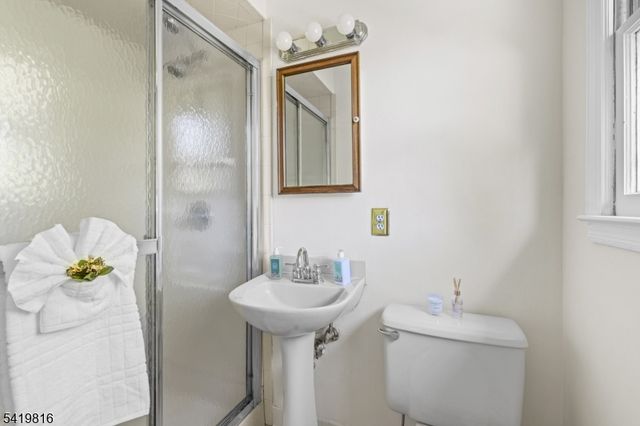 28 Deer Run Dr, Montgomery Twp., NJ 08502