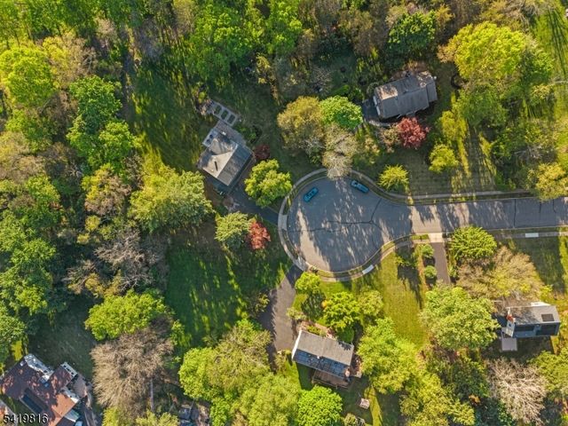 28 Deer Run Dr, Montgomery Twp., NJ 08502