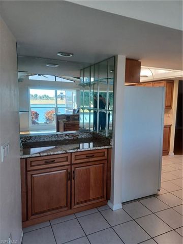 11891 Prince Charles CT, Cape Coral, FL 33991