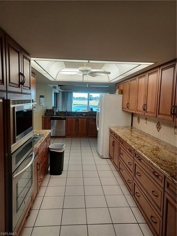 11891 Prince Charles CT, Cape Coral, FL 33991