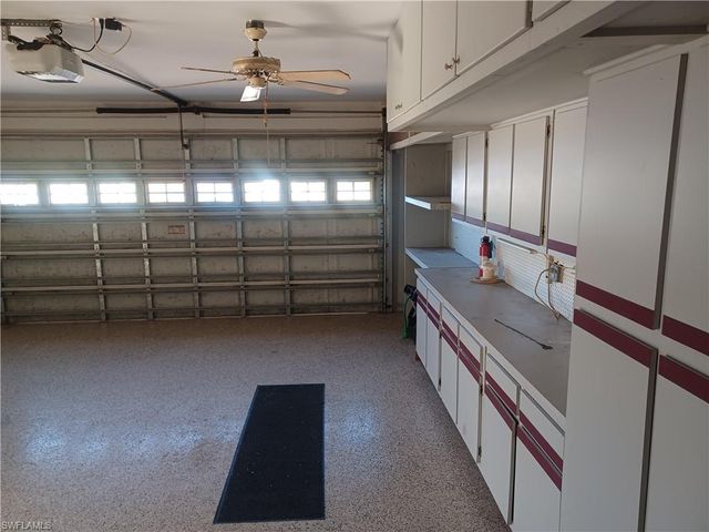 11891 Prince Charles CT, Cape Coral, FL 33991