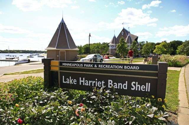 6008 Washburn Avenue S, Minneapolis, MN 55410