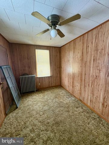 816 SCOTT ST, Kulpmont, PA 17834