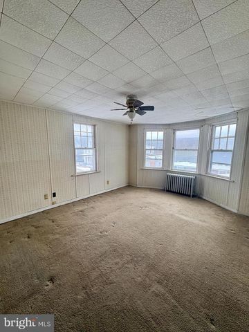 816 SCOTT ST, Kulpmont, PA 17834