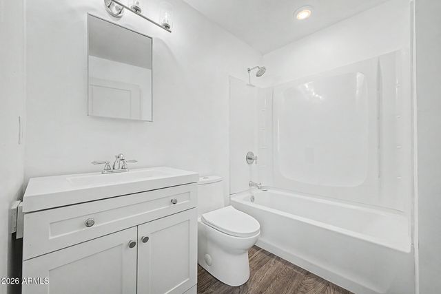 2922 W FILLMORE Street, Phoenix, AZ 85009