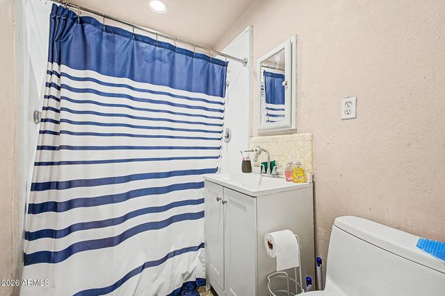2922 W FILLMORE Street, Phoenix, AZ 85009