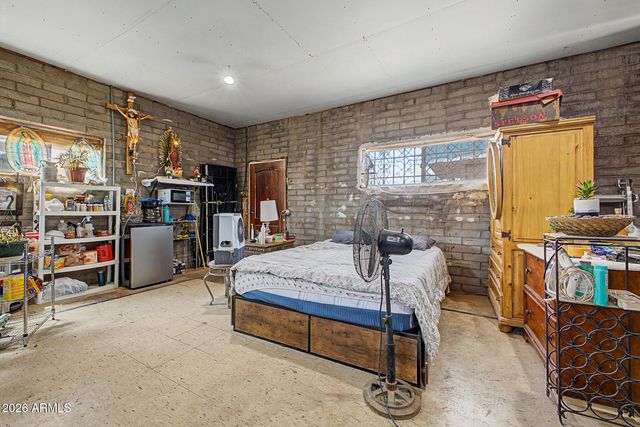 2922 W FILLMORE Street, Phoenix, AZ 85009
