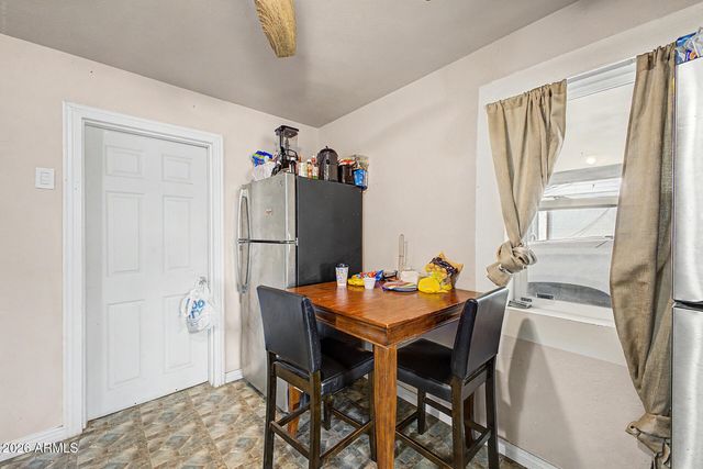 2922 W FILLMORE Street, Phoenix, AZ 85009