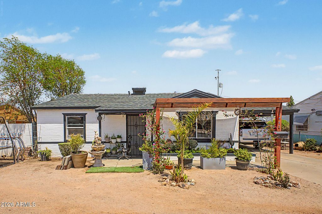 2922 W FILLMORE Street, Phoenix, AZ 85009