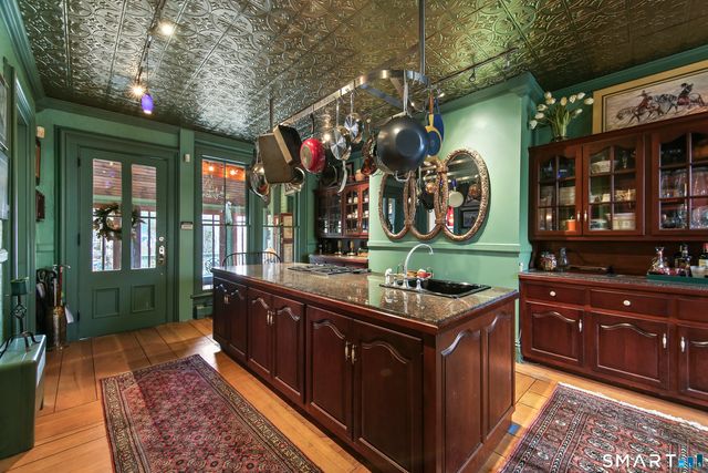 77 Main Street, East Haddam, CT 06423