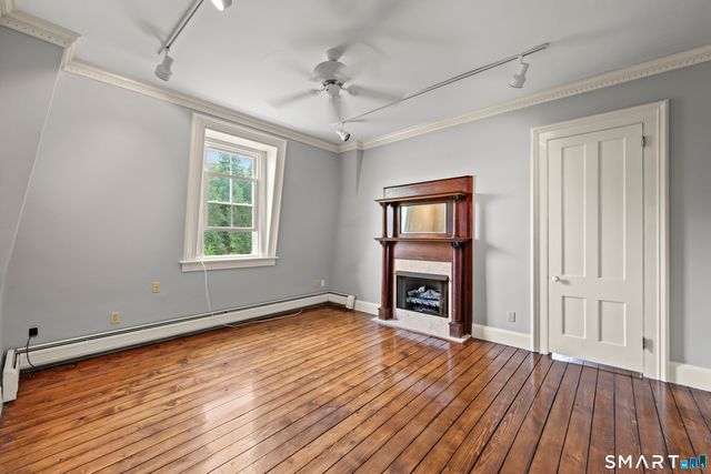 77 Main Street, East Haddam, CT 06423