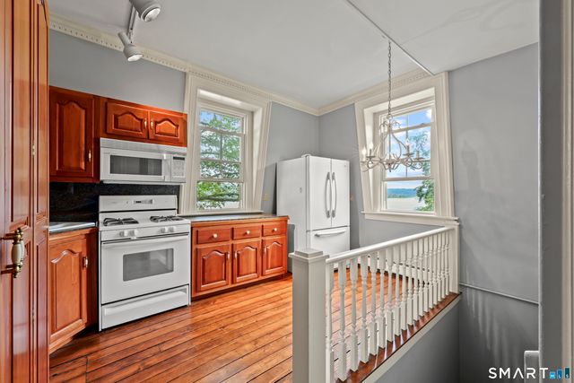 77 Main Street, East Haddam, CT 06423