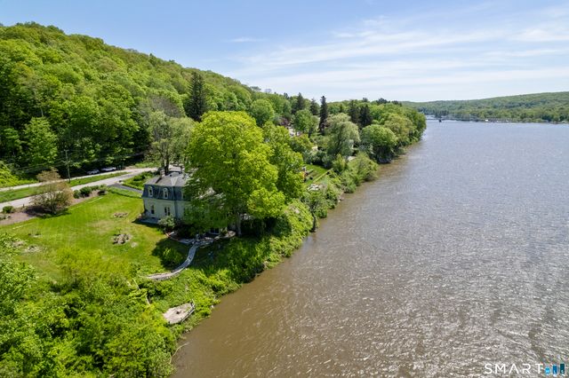 77 Main Street, East Haddam, CT 06423
