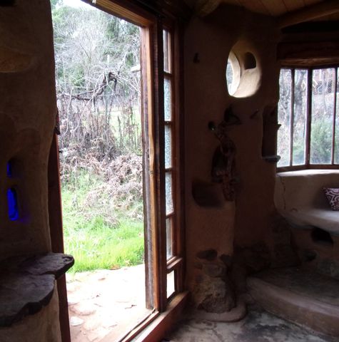 206 Lower Wolf Creek Road, Wolf Creek, OR 97497