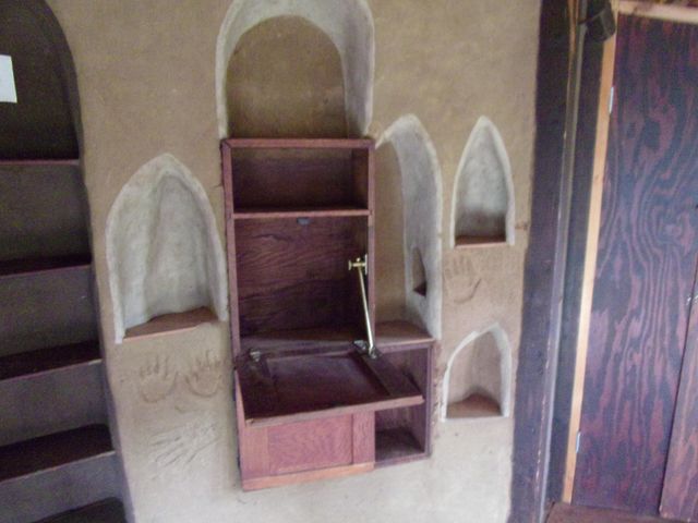 206 Lower Wolf Creek Road, Wolf Creek, OR 97497