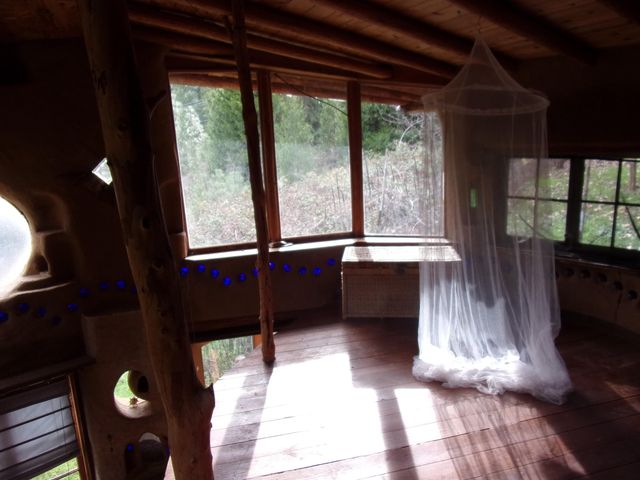 206 Lower Wolf Creek Road, Wolf Creek, OR 97497