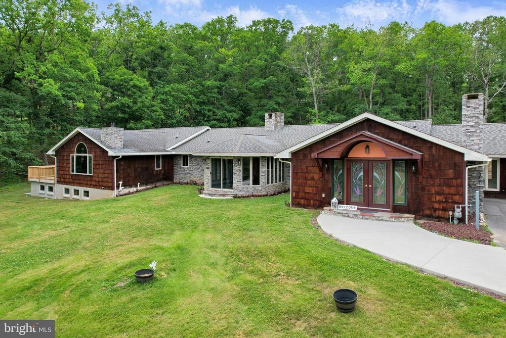 Image 102 of property listing at 12421 HENRY DR SW, Lavale, MD 21502