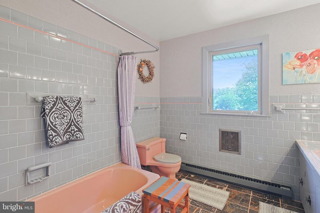 Image 28 of property listing at 12421 HENRY DR SW, Lavale, MD 21502