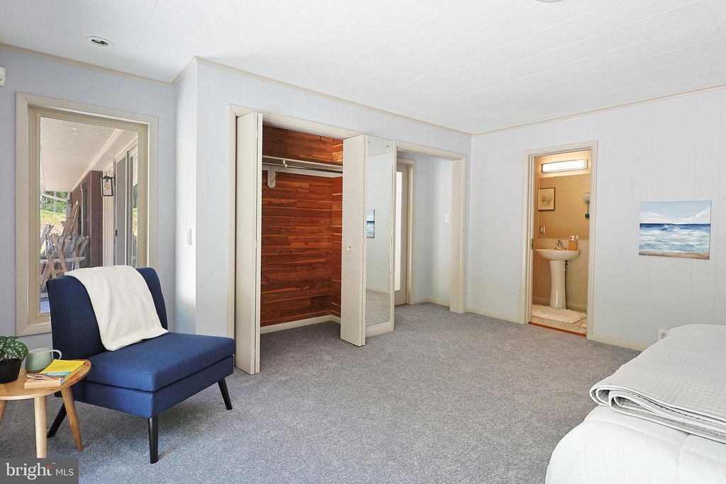 Image 36 of property listing at 12421 HENRY DR SW, Lavale, MD 21502