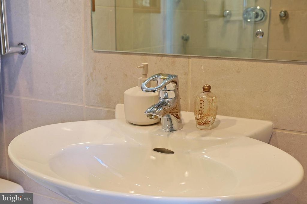 Image 38 of property listing at 12421 HENRY DR SW, Lavale, MD 21502