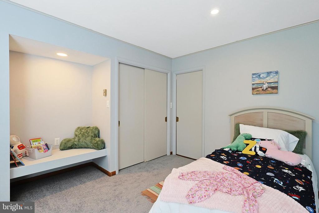 Image 42 of property listing at 12421 HENRY DR SW, Lavale, MD 21502