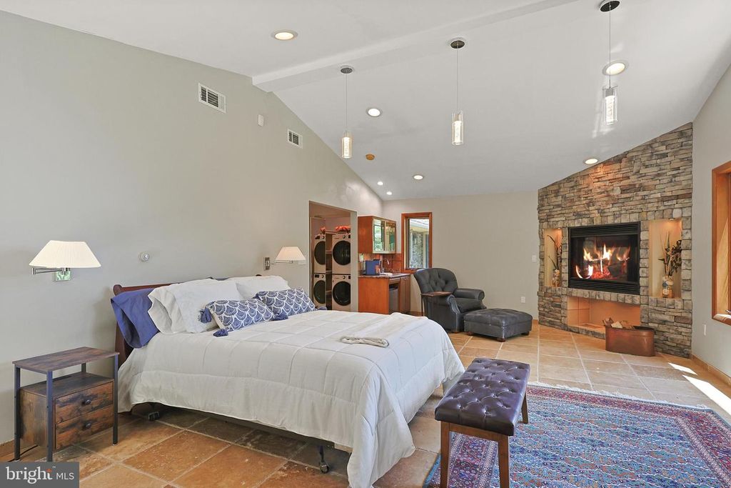 Image 53 of property listing at 12421 HENRY DR SW, Lavale, MD 21502