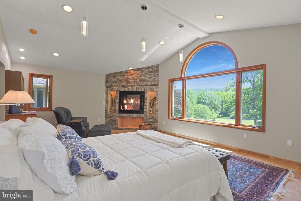 Image 54 of property listing at 12421 HENRY DR SW, Lavale, MD 21502