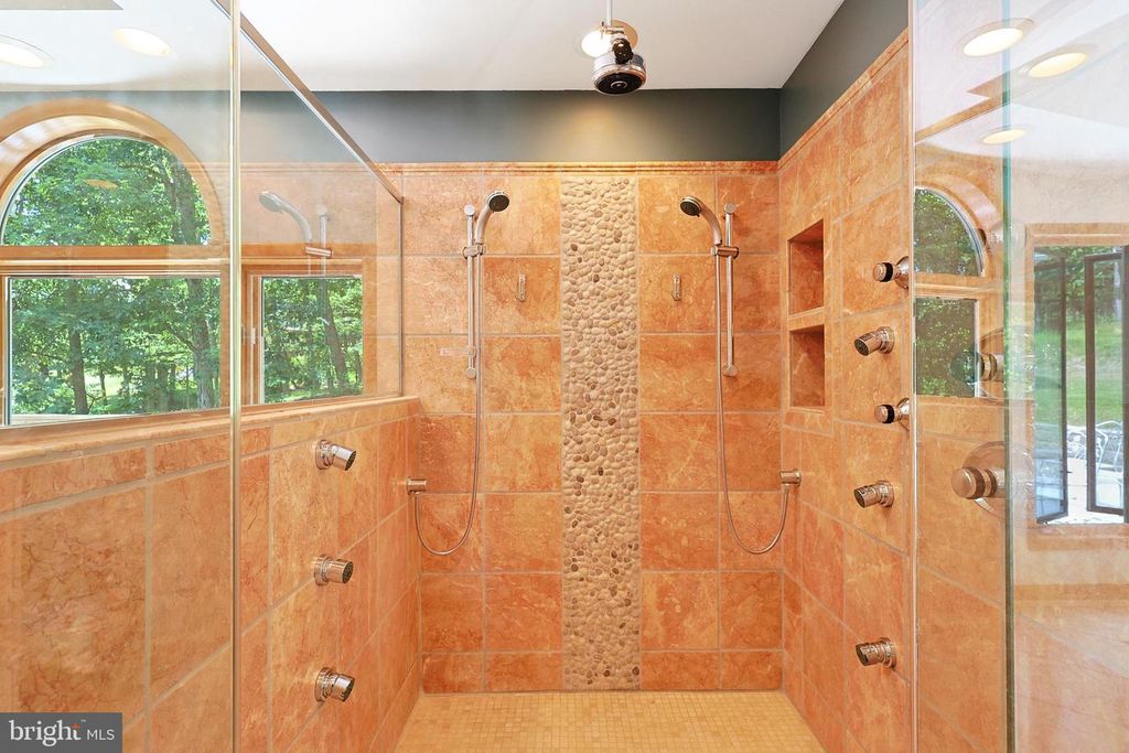 Image 59 of property listing at 12421 HENRY DR SW, Lavale, MD 21502