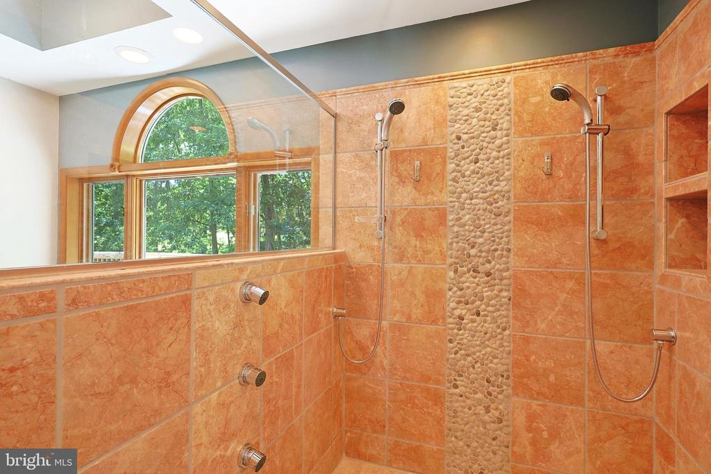 Image 60 of property listing at 12421 HENRY DR SW, Lavale, MD 21502