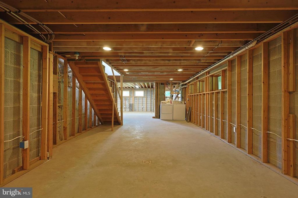 Image 81 of property listing at 12421 HENRY DR SW, Lavale, MD 21502