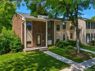 8358 Lakeview Court, Ypsilanti, MI 48198