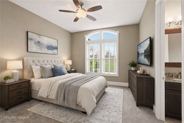 637 Lyonswood Drive, Hinckley, OH 44233