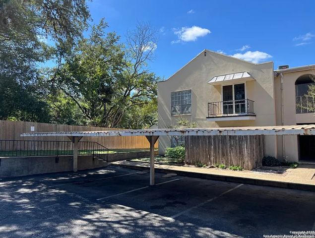 6718 Callaghan Rd Apt 315, San Antonio, TX 78229