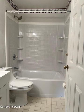 1795 Harrison St Apt 215, Titusville, FL 32780